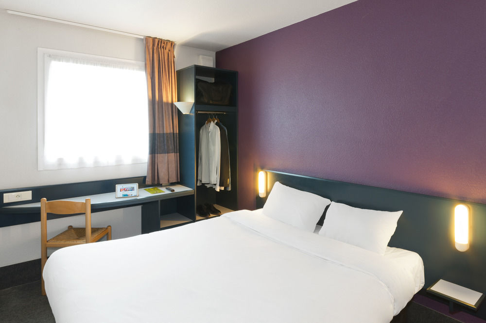 B&B Hotel Rennes Sud Chantepie ภายนอก รูปภาพ