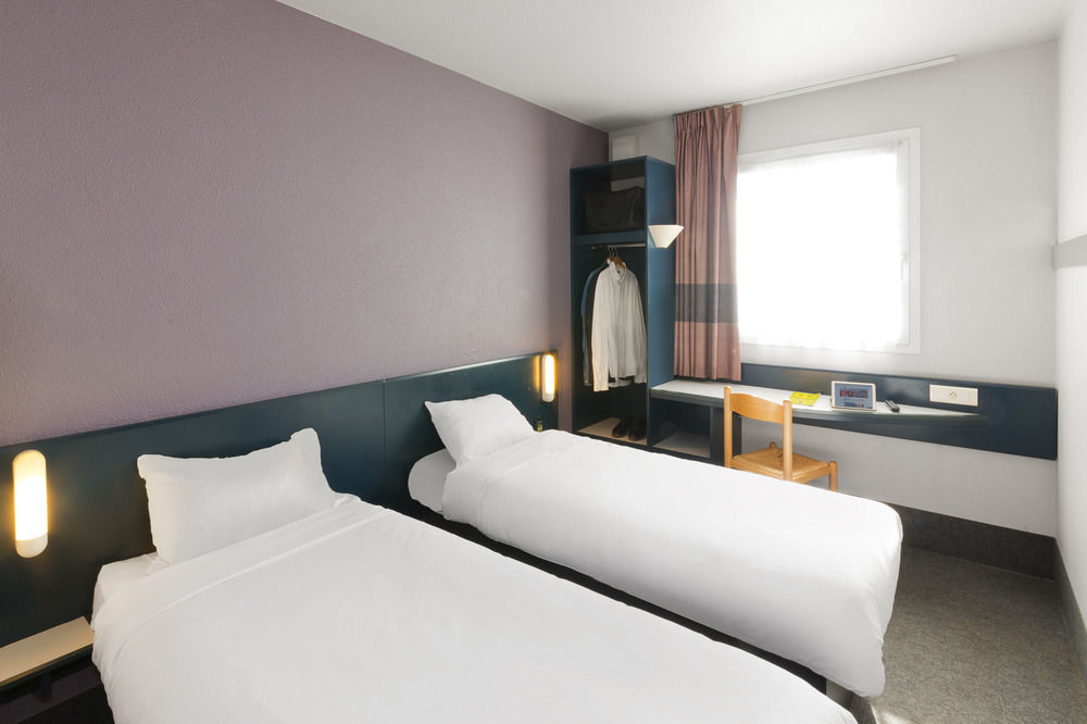 B&B Hotel Rennes Sud Chantepie ภายนอก รูปภาพ